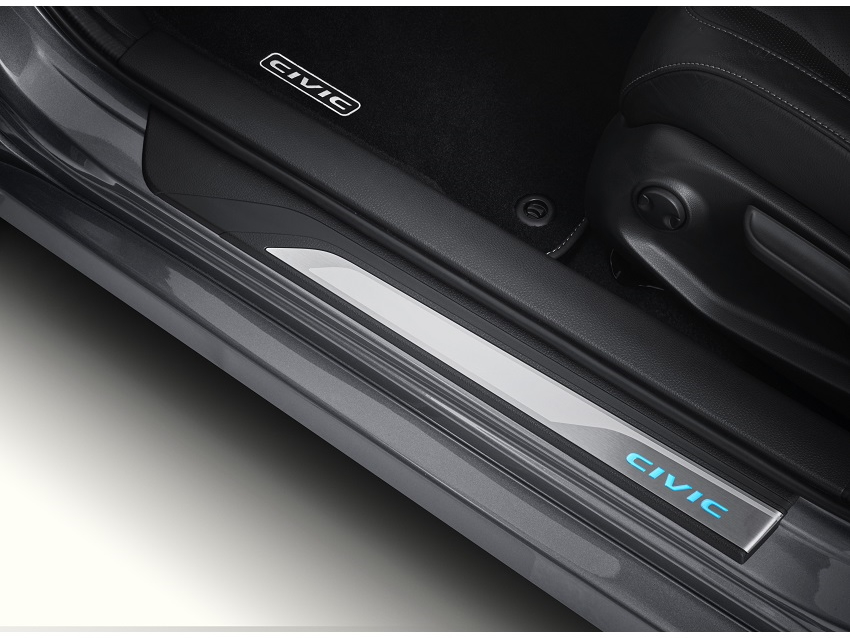 Накладки порогів дверей з блакитною підсвіткою Civic (43068)